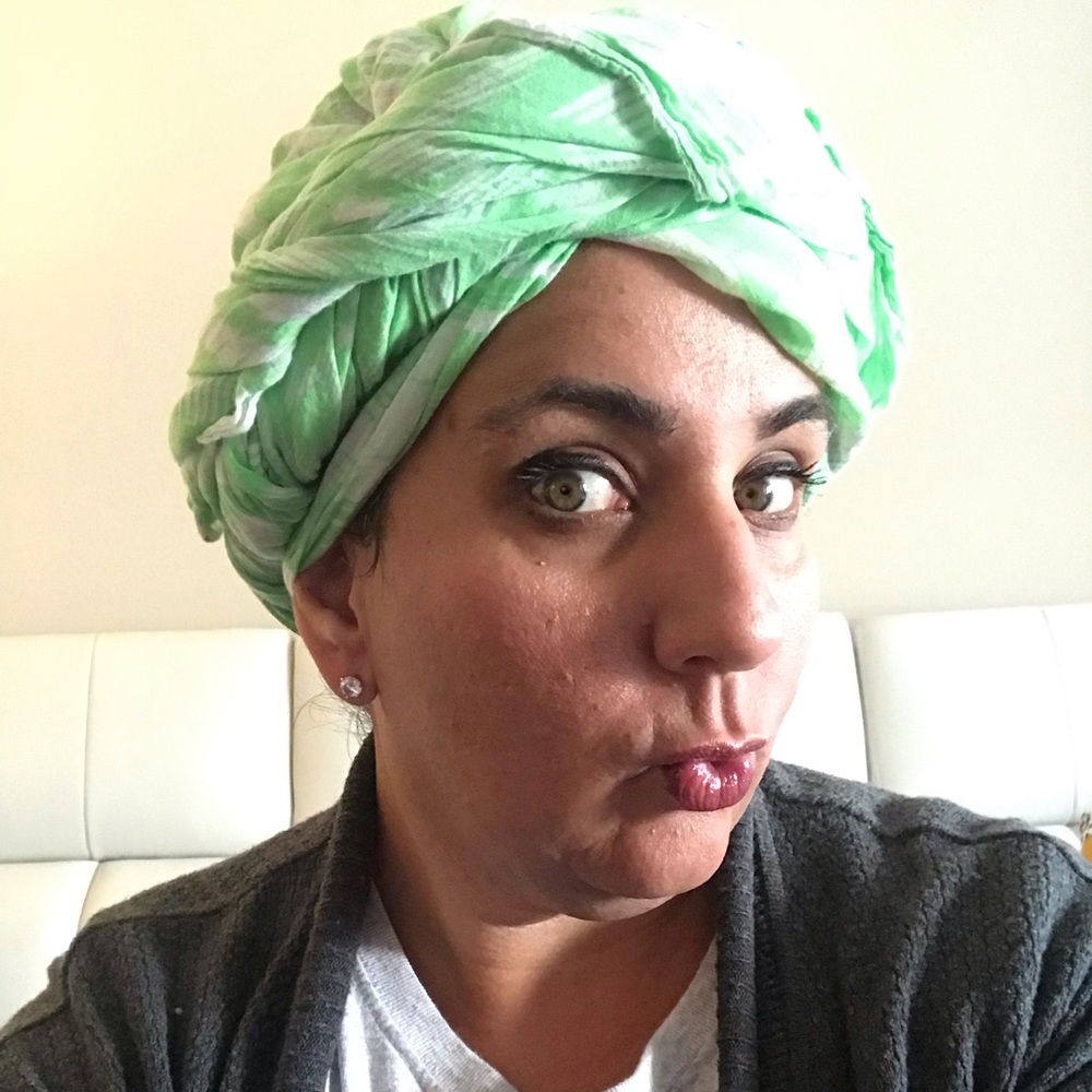 Meet your Posher, Naheed